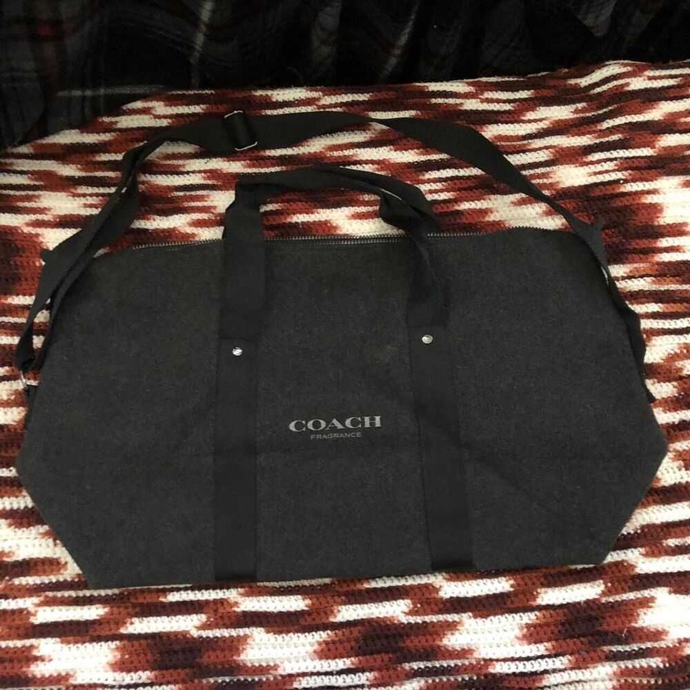 Coach Fragrance Duffle black Weekender Carry-on Gym Shoulder Hand Bag Crossbody - Picture 2 of 8